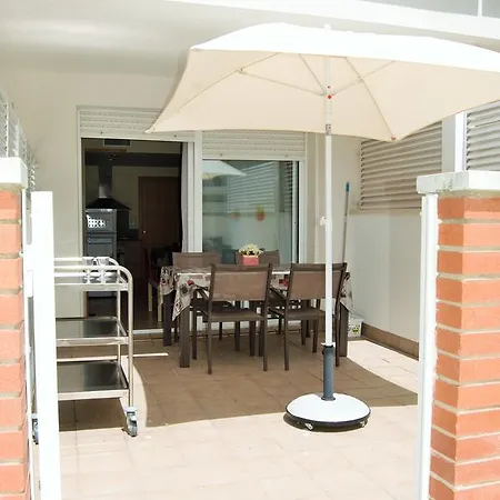 Naiss Garden Family Apartman Lloret de Mar